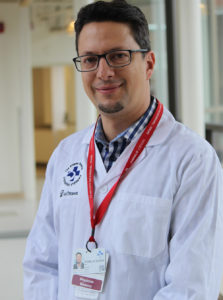 Dr. Dar Dowlatshahi