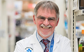 Dr. Duncan Stewart 