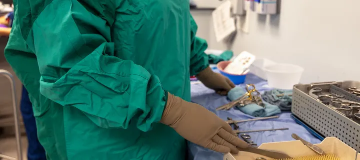 New reusable surgical gowns a step towards greener operating rooms