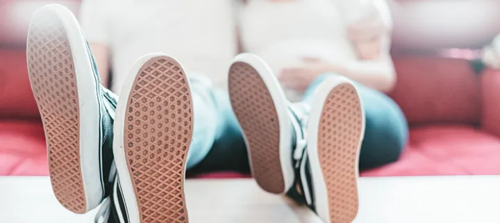 La vérité sur les « orteils COVID » et dix conseils pour la santé du pied à l’intérieur