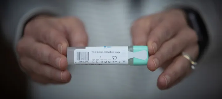 Dépistage du cancer du côlon rapide, facile et gratuit