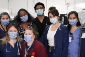 « Lorsque je me sentais seul, elles étaient là » : Célébrons la Semaine des soins infirmiers
