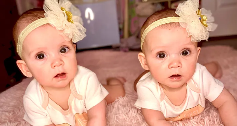 Mono-Mono twins