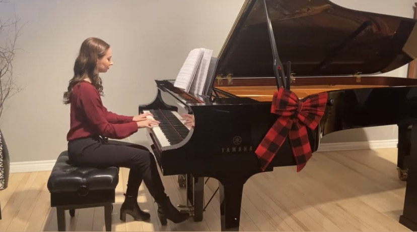 Nina Hadzimustafic au piano